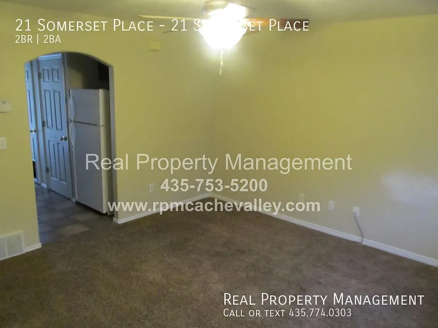 2 bedroom townhouse available in August! — Photo 3