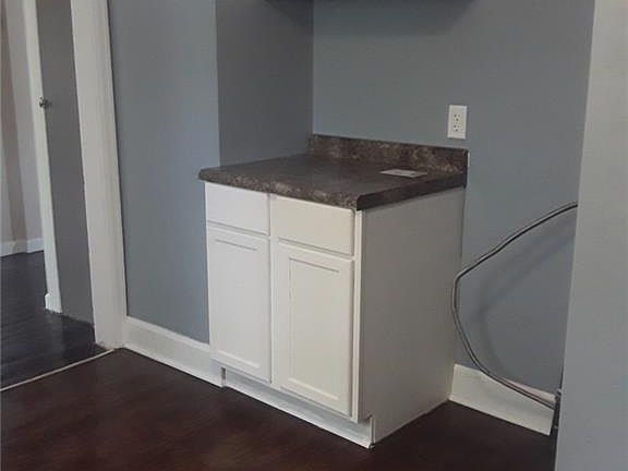 3rd image of 1107 New Jersey Ave