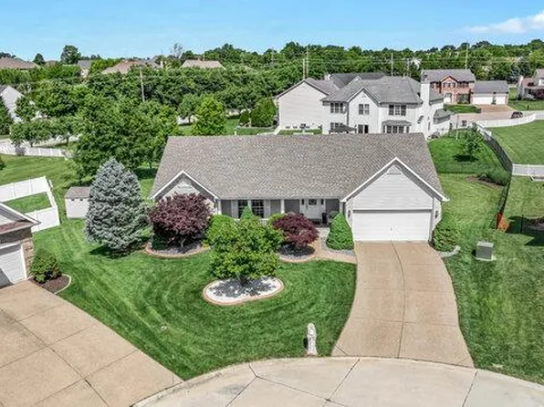 33 Horsetail Ct, Dardenne Prairie, MO 63368