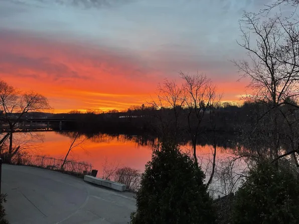226 River St APT 2, Haverhill, MA 01832