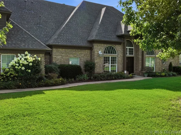 13240 S Norfolk Ave, Jenks, OK 74037