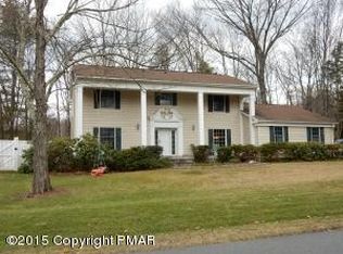 151 Kimberleigh Ct, East Stroudsburg, PA 18301