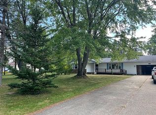 4070 Benson Rd, Cadillac, MI 49601