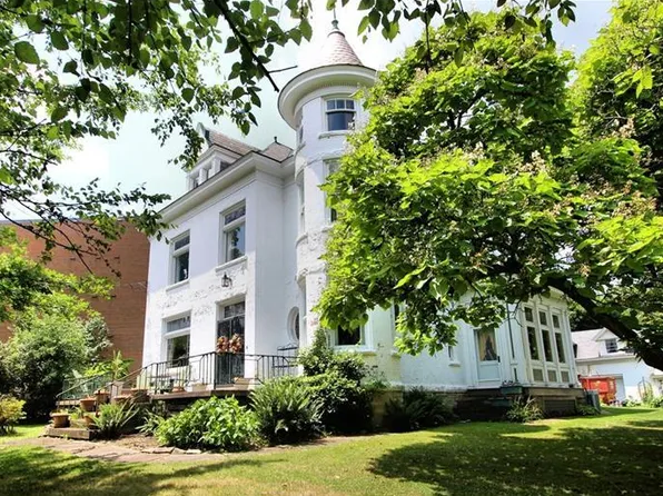 834 Washington Rd, Pittsburgh, PA 15228