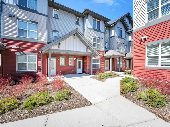 655 Watt Blvd SW #122, Edmonton, AB T6X 0Y2