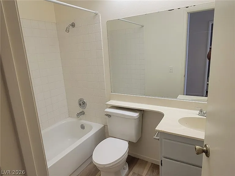 3309 Miramar Dr — Photo 8