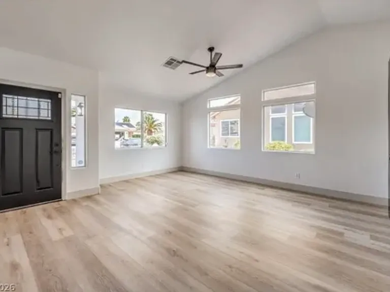 7413 Red Eagle St — Photo 10
