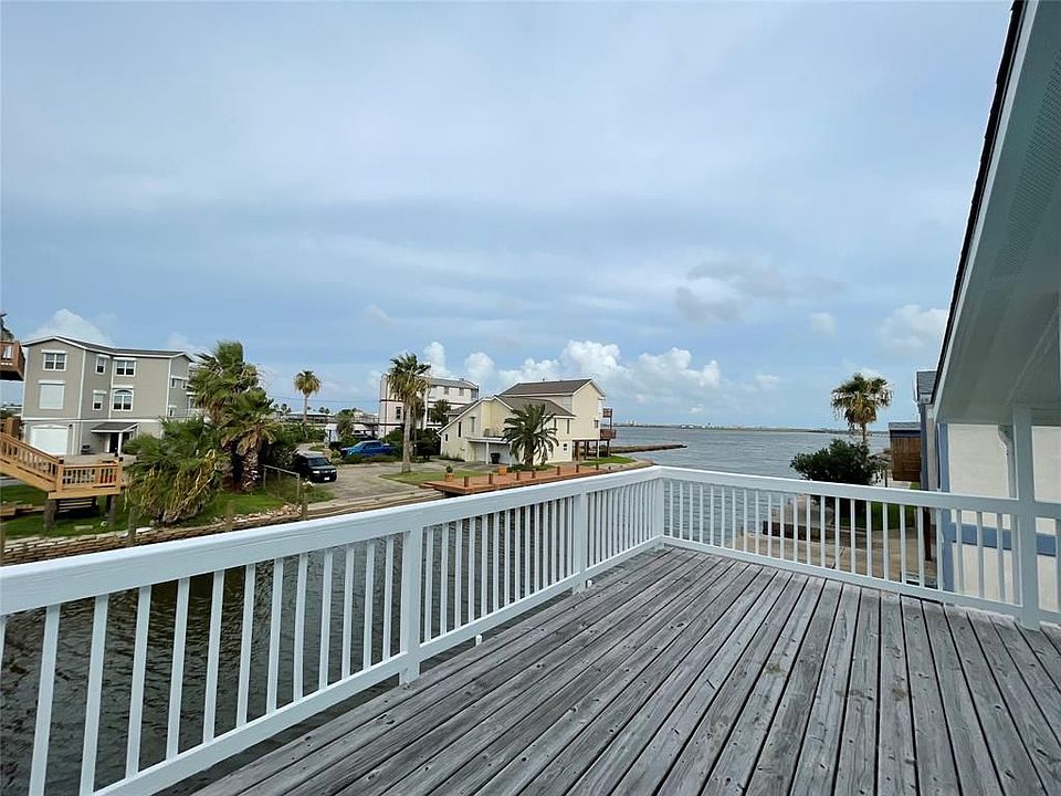 1st image of 1028 Cozy Cove Ln