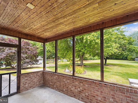 5th image of 11814 Rivershore Dr