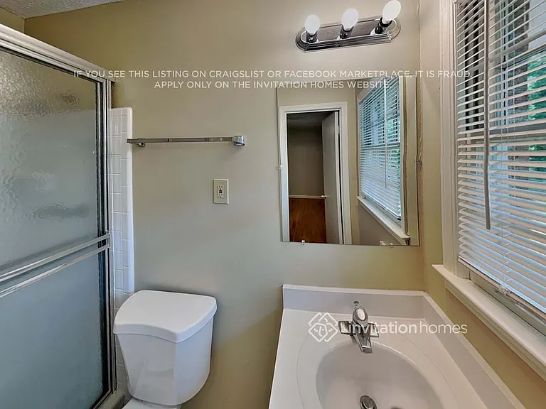 5676 Crestwood Dr — Photo 14
