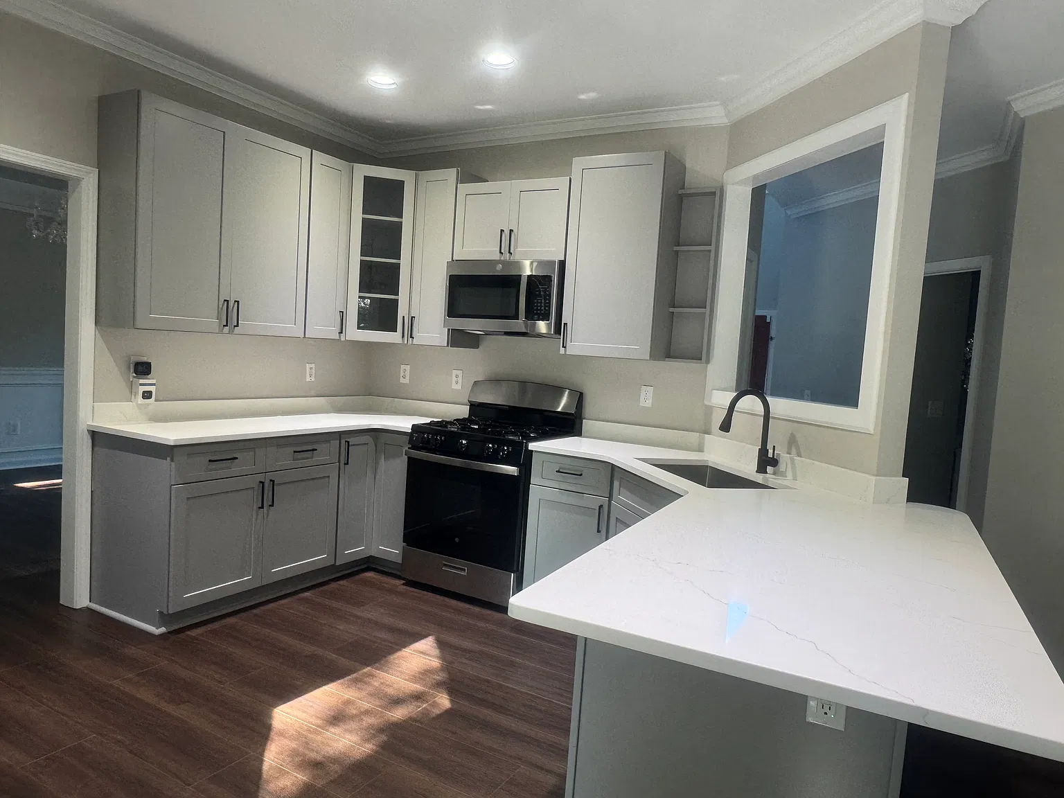 5 bed, 3604 sqft, $3,500 — Photo 4