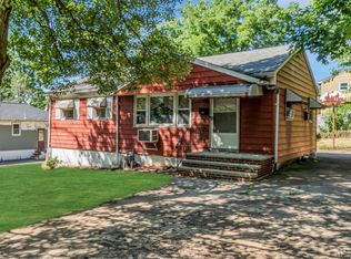 210-210 S 9th Ave, Highland Park, NJ