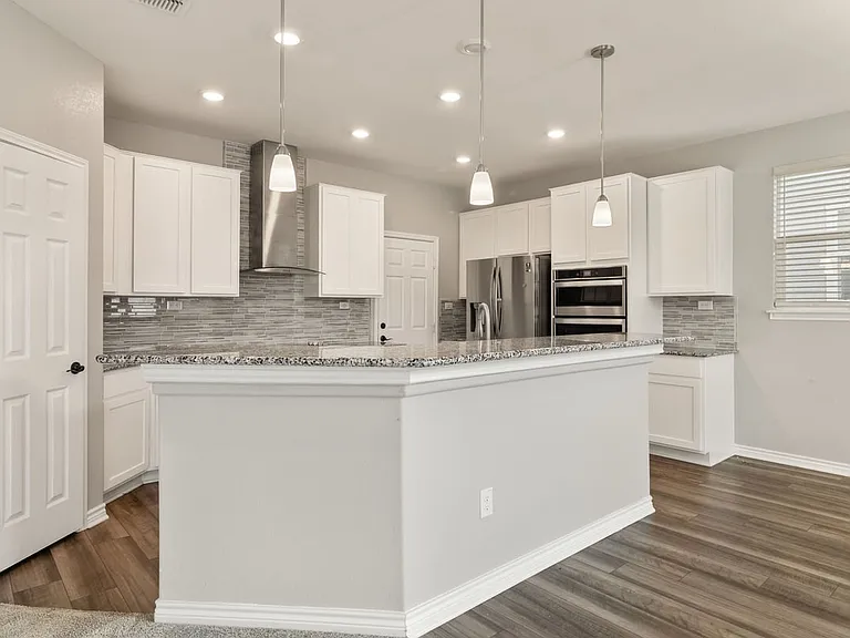 8326 Belgard Cv — Photo 13