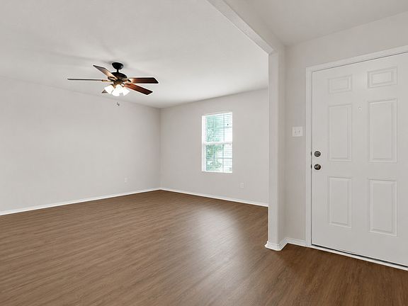 4th image of 3011 Hickory Rdg