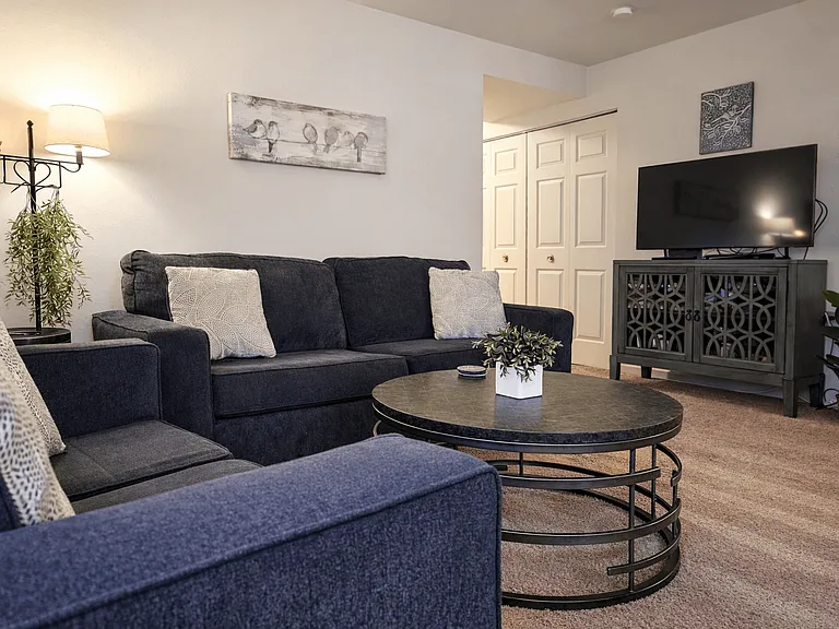Oak Meadows — Photo 7