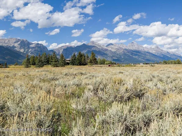 375 Moulton Loop Rd, Jackson, WY 83001