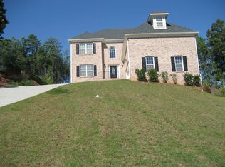 5864 Saint Miles Dr, Buford, GA 30518