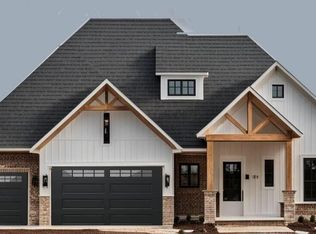 1627 S Crepe Myrtle Lane, Springfield, MO 65809