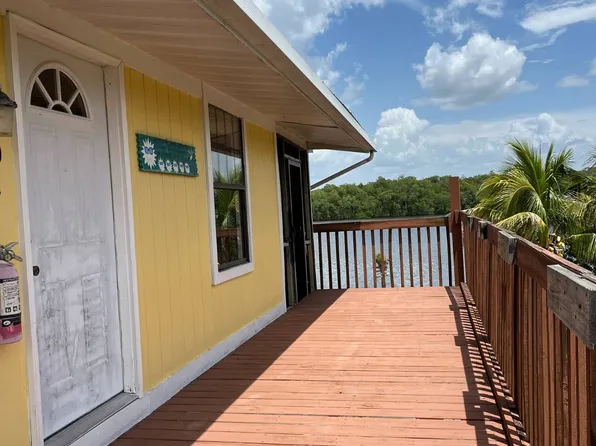 202 Broadway Ave E #401, Everglades City, FL 34139
