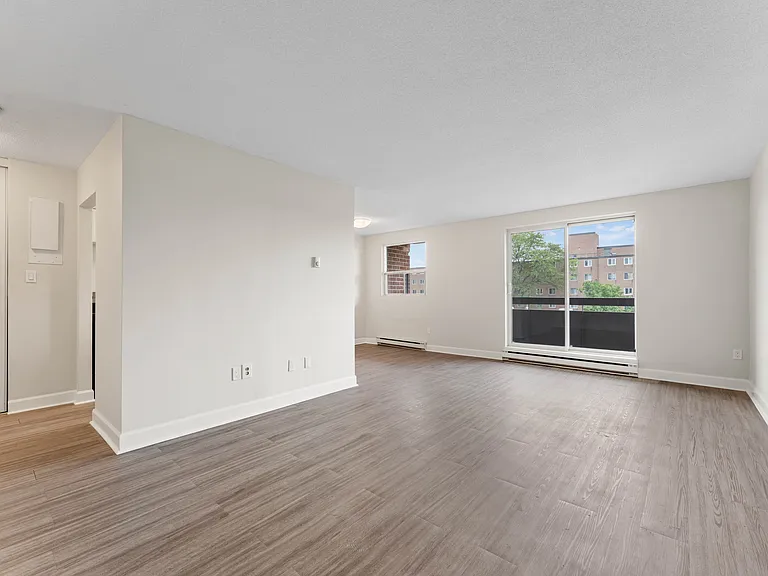 67 N Park St — Photo 15