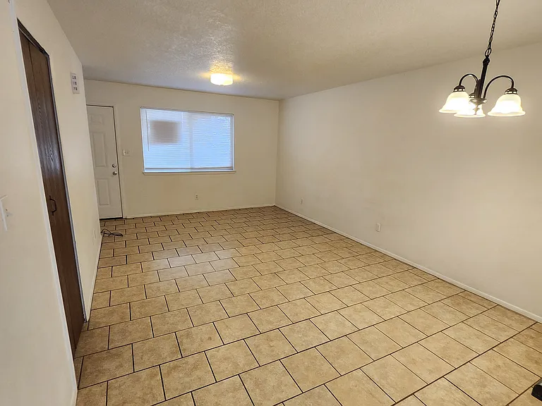 448 Dartmouth Ave #C — Photo 6