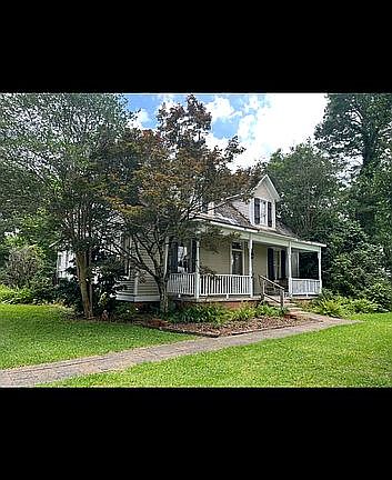 Look at this front porch!
