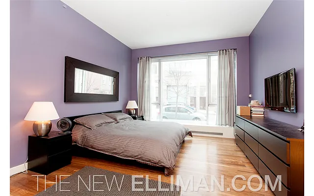Sold by Douglas Elliman | media 21