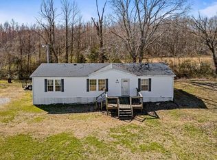 697 Whiteaker Springs Rd, Cookeville, TN 38506