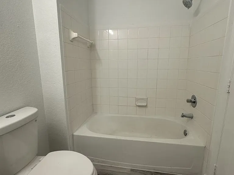 1175 Lake Shadow Cir #4202 — Photo 22
