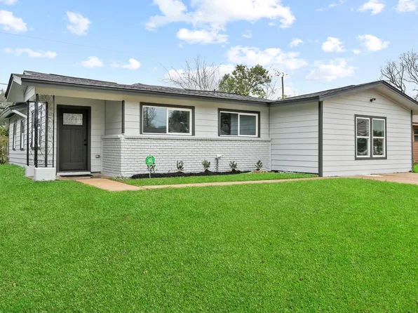 3816 Kaplan Dr, Pasadena, TX 77503