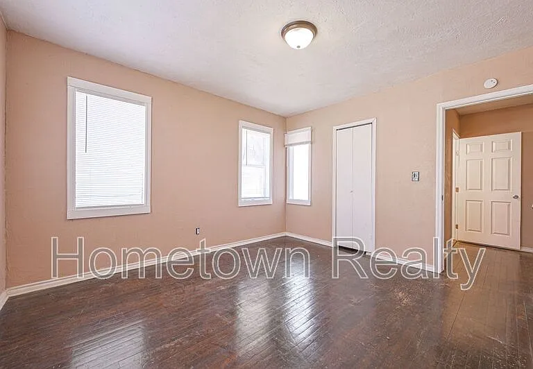 1605 NW 29th St — Photo 15