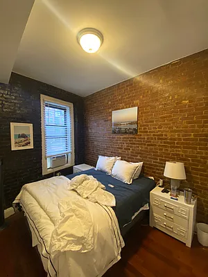 Rented by REAL New York | media 8