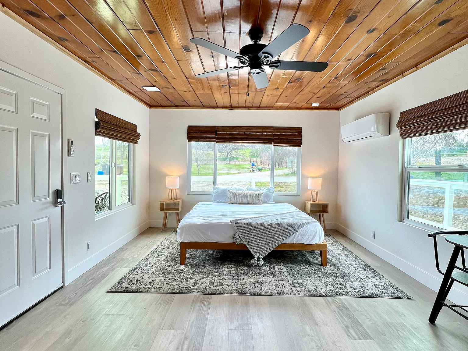 1 bed, 500 sqft, $1,650 — Photo 2