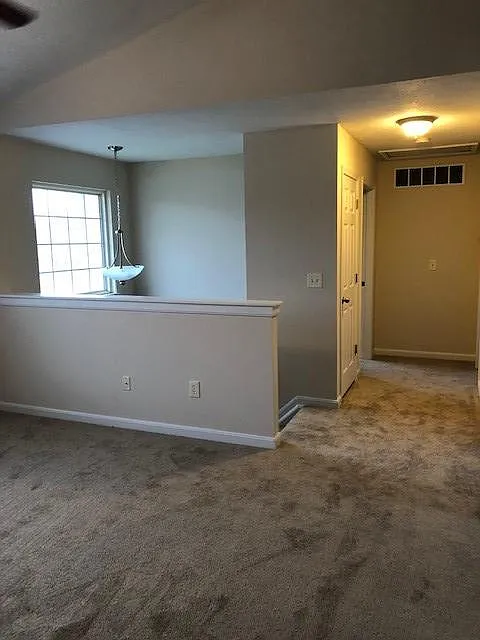 3 bed, 1540 sqft, $1,925 — Photo 3