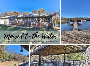 51 Cherokee Dr, Kimberling City, MO 65686