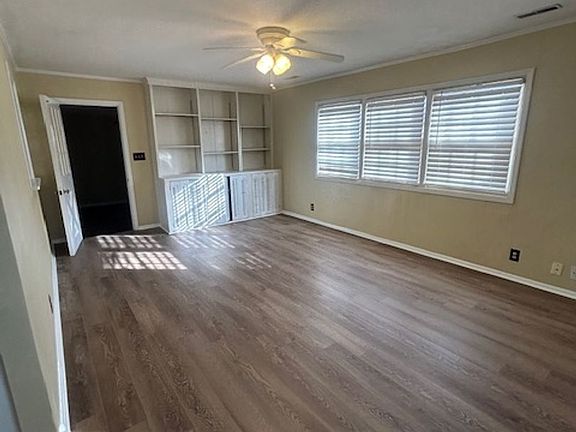2nd image of 203 W 30th St