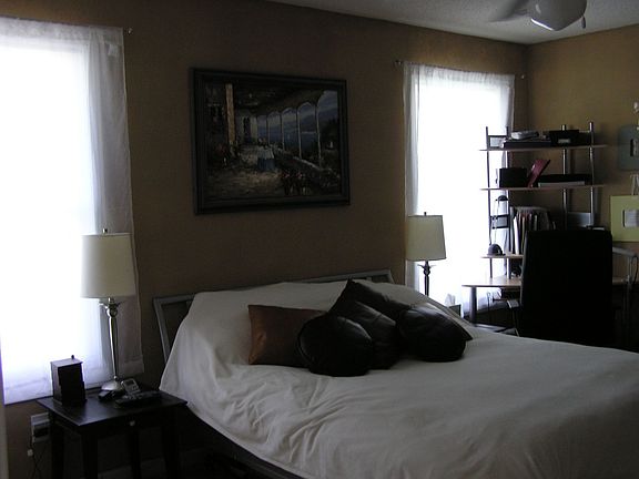 Master Bedroom Lg walk in closet