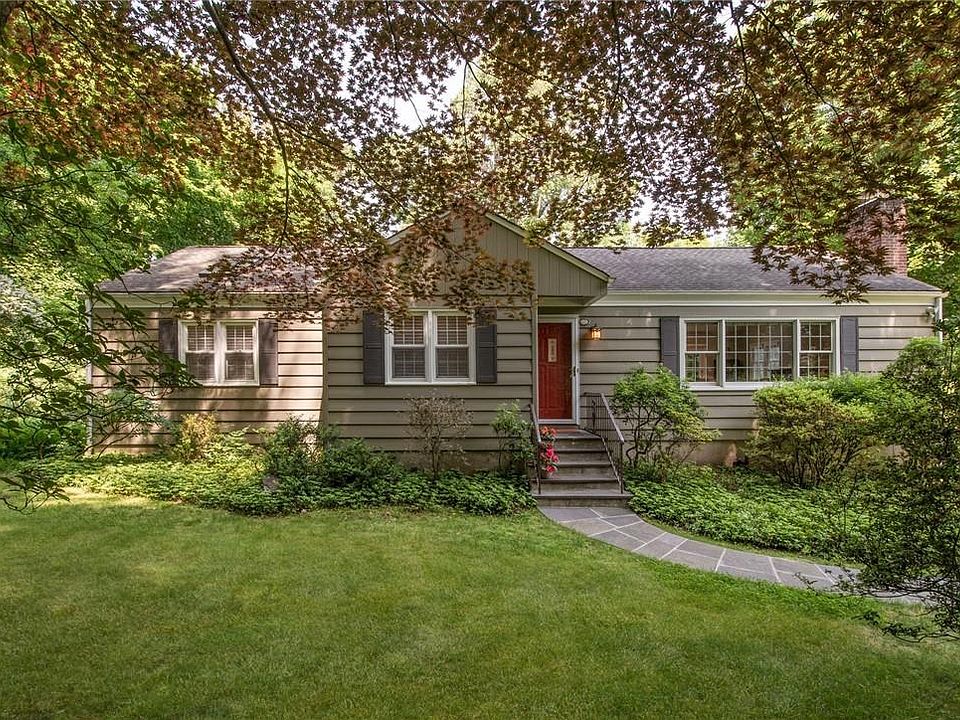 1st image of 231 Cleveland Drive