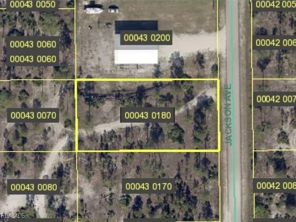 1111 Jackson Ave, Lehigh Acres, FL 33972