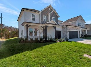 1047 Inez Dr, Smyrna, TN 37167