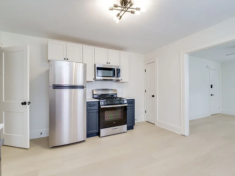 1735 Lincoln Ave #4 — Photo 15