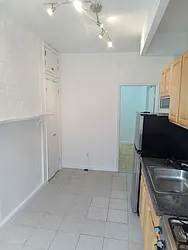 Rented by G Y B Realty Inc