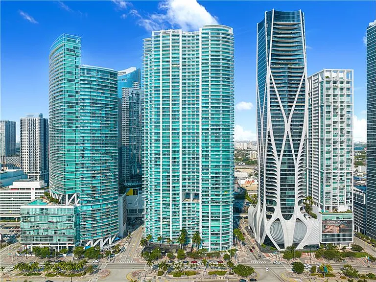 900 Biscayne Blvd #3109 — Photo 41