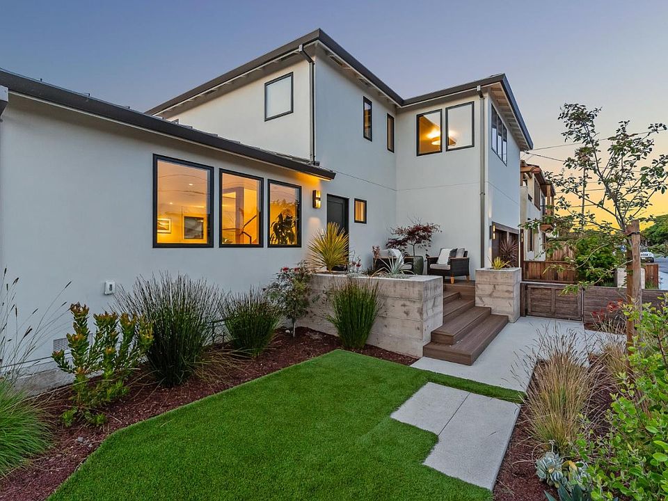 2955 Pleasure Point Dr, Santa Cruz, CA 95062 | Zillow
