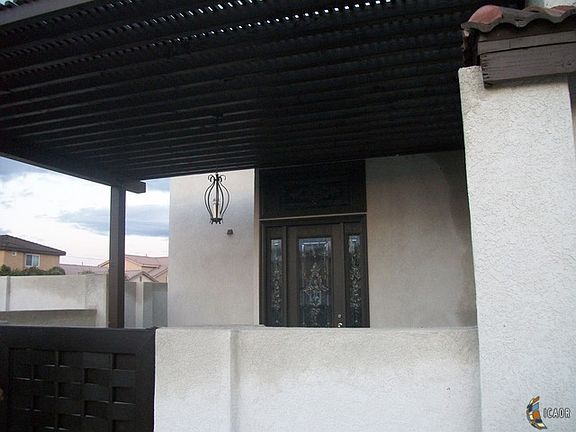 2nd image of 2266 Camino Dr
