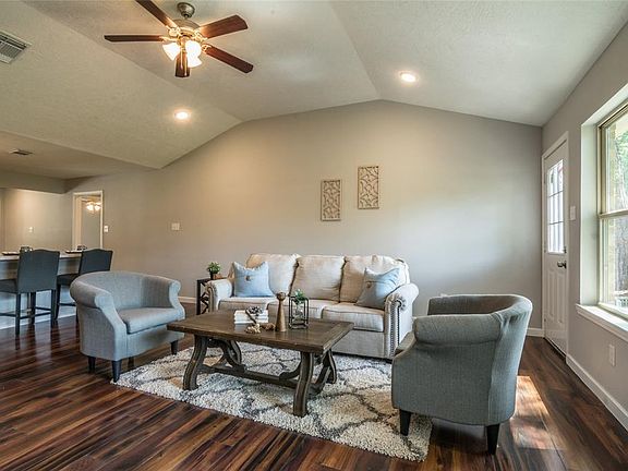 2nd image of 4219 Lucian Ln