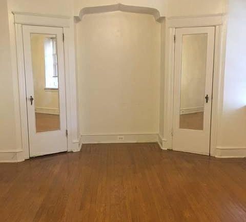2nd image of 5733 Wyndale Ave