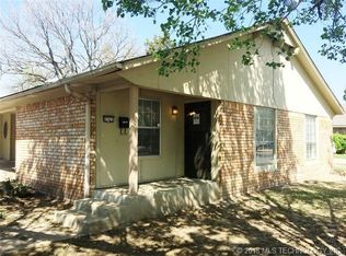 9761 E 33rd St, Tulsa, OK 74146