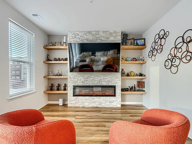 2596 Neabsco Common Pl — Photo 9