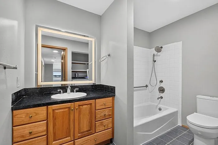 1140 Alki Ave SW #204 — Photo 33